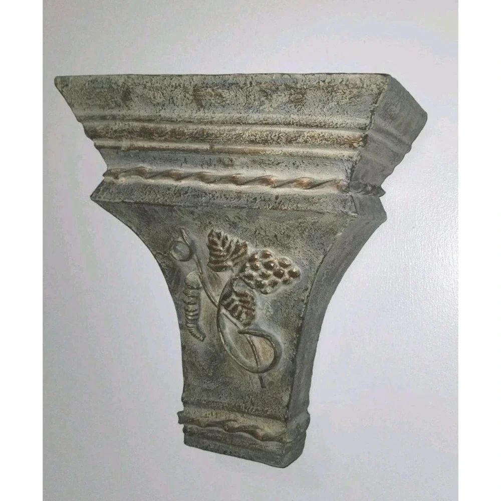 Set of 2 Rustic Wall Sconces Shelf Corbels Grapes Vineyard Green Heavy 12